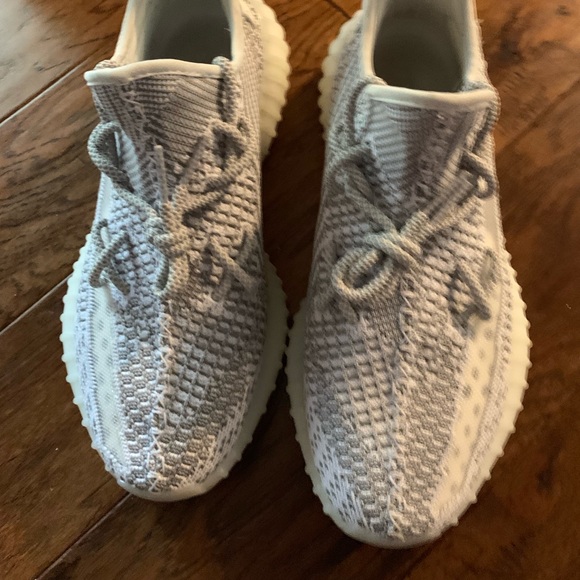 Yeezy Static’s - Picture 2 of 3
